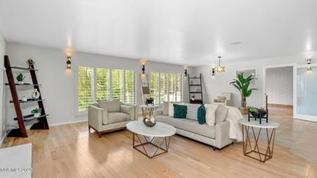 4947 W Lakeridge Terrace