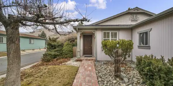 278 Ave De La Bleu De Clair