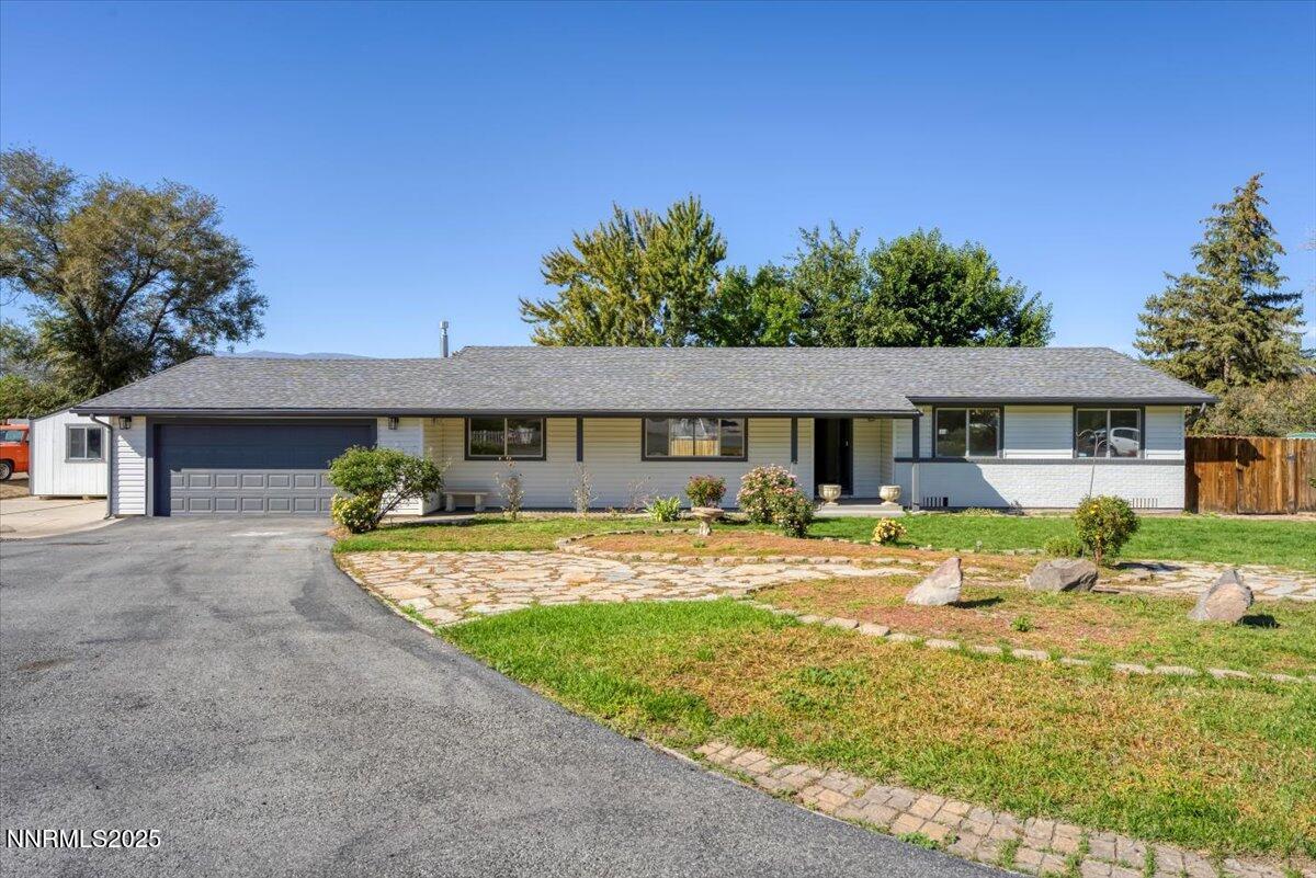 Image 2: 02-6815 Prestwick Cir Reno NV 89502 (4 o