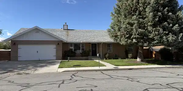 5069 Snowy Mountain Drive