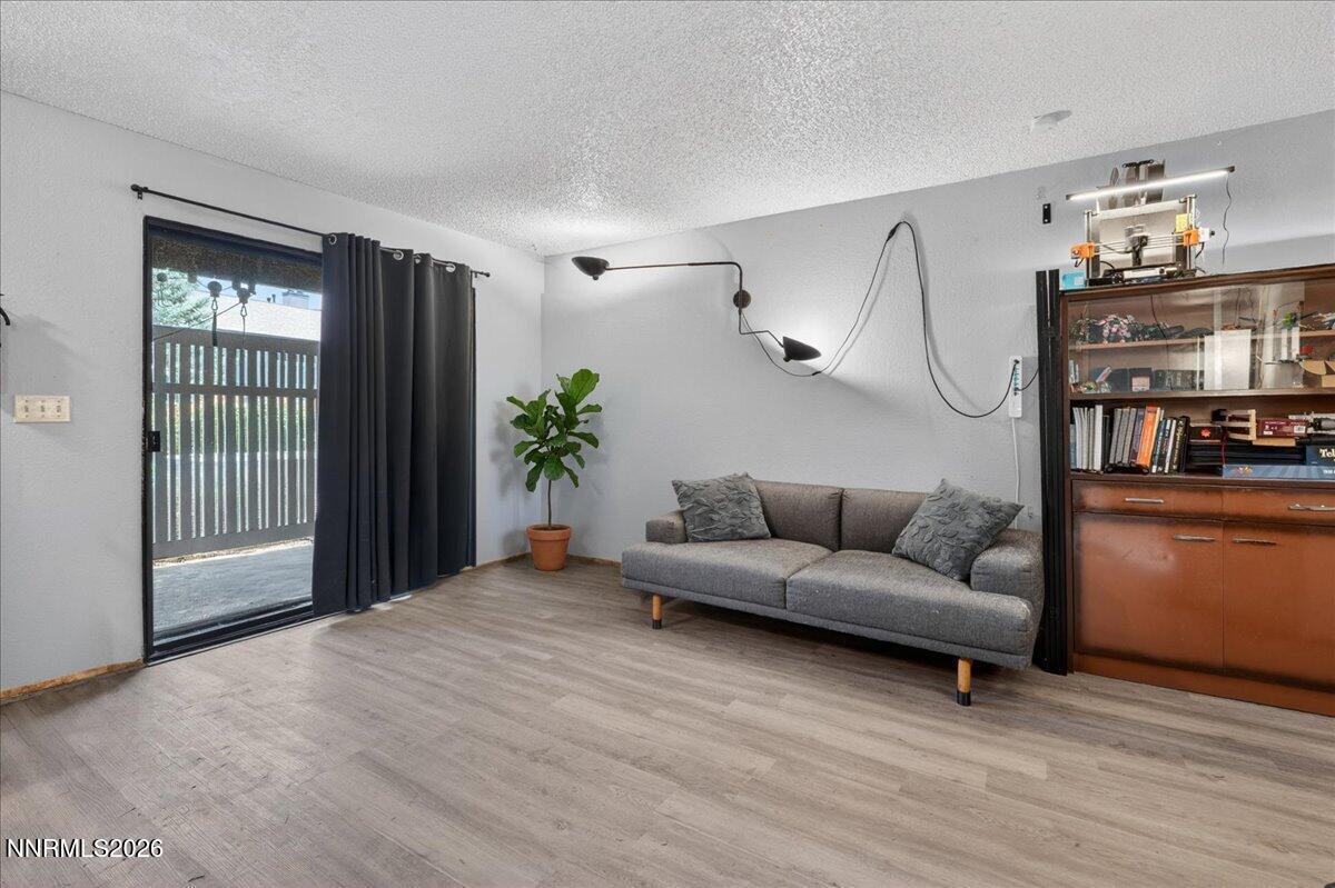 Image 2: living room 2