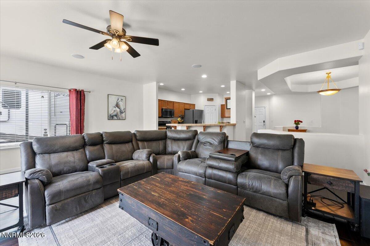 Image 2: 12-7695 Creek Canyon Dr Reno NV 89506 (1