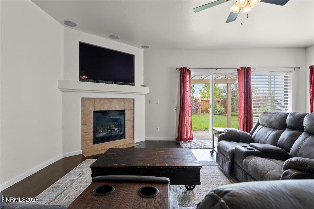 Image 4: 06-7695 Creek Canyon Dr Reno NV 89506 (6