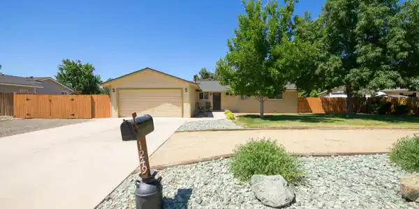 1249 Kingston Way