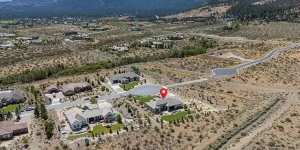 Image 2: 109-5451 Salmon River Ct-179