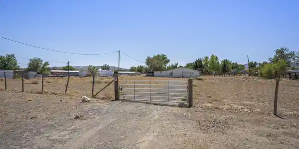 Image 3: 2-web-or-mls-_DSC0152
