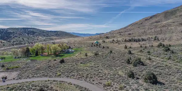 1538 Bolton Loop