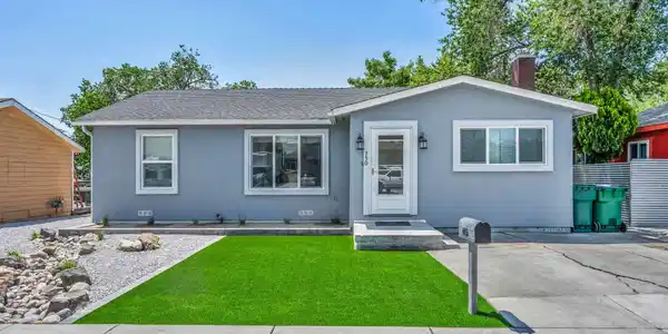 750 N Maddux Drive