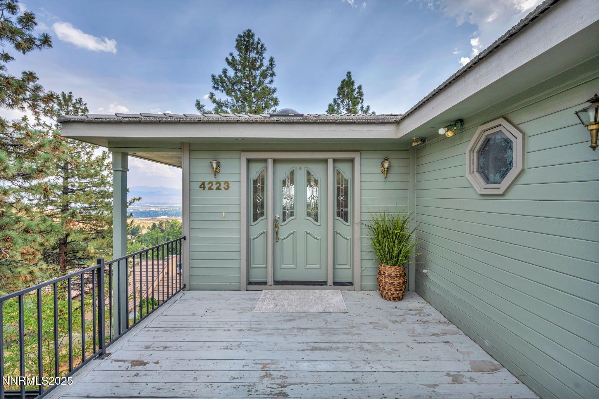 Image 2: 1-web-or-mls-4223-timberline-dr