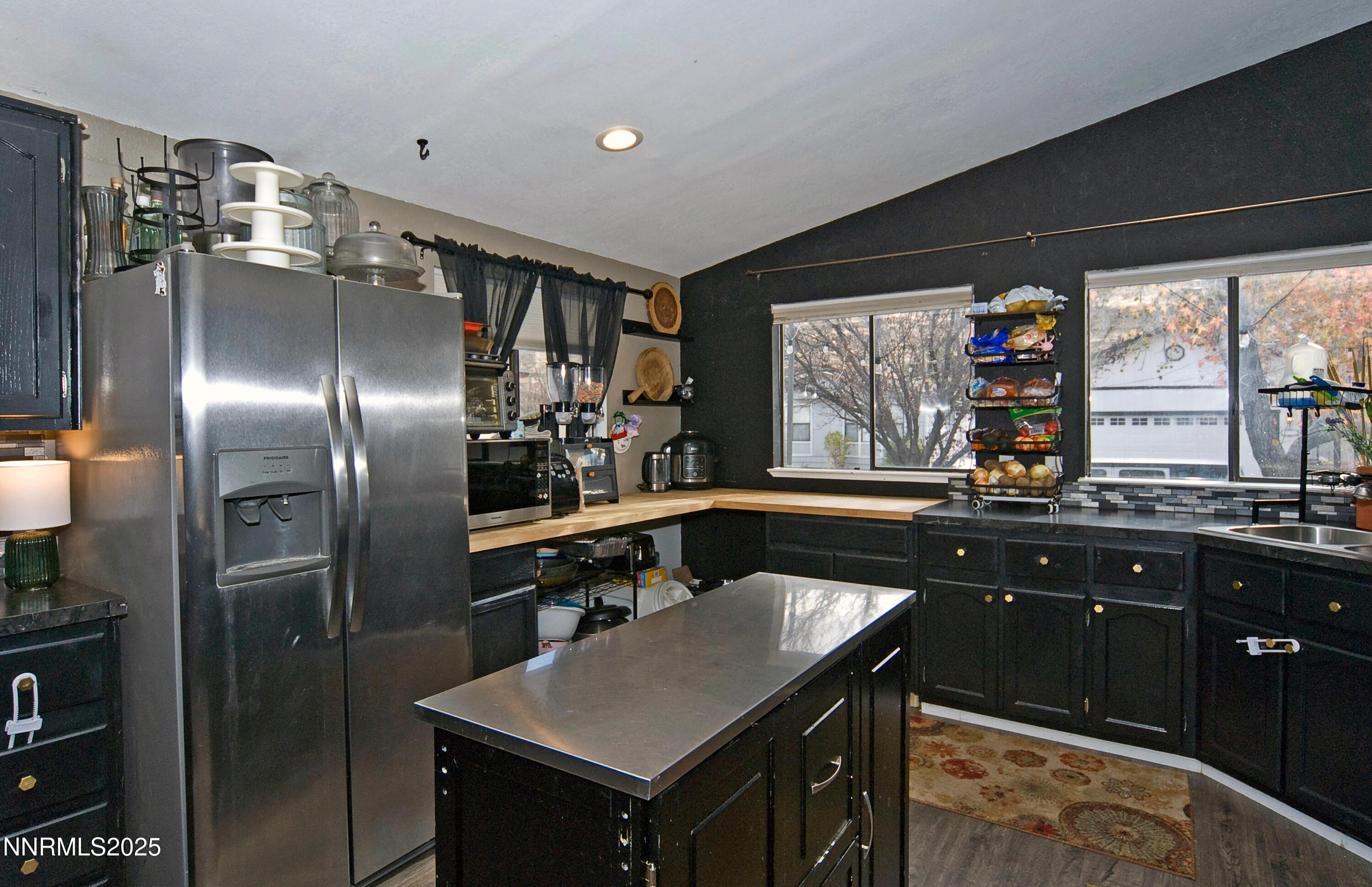 Image 4: 296 Ave De La Bleu De Clair-print-014-00