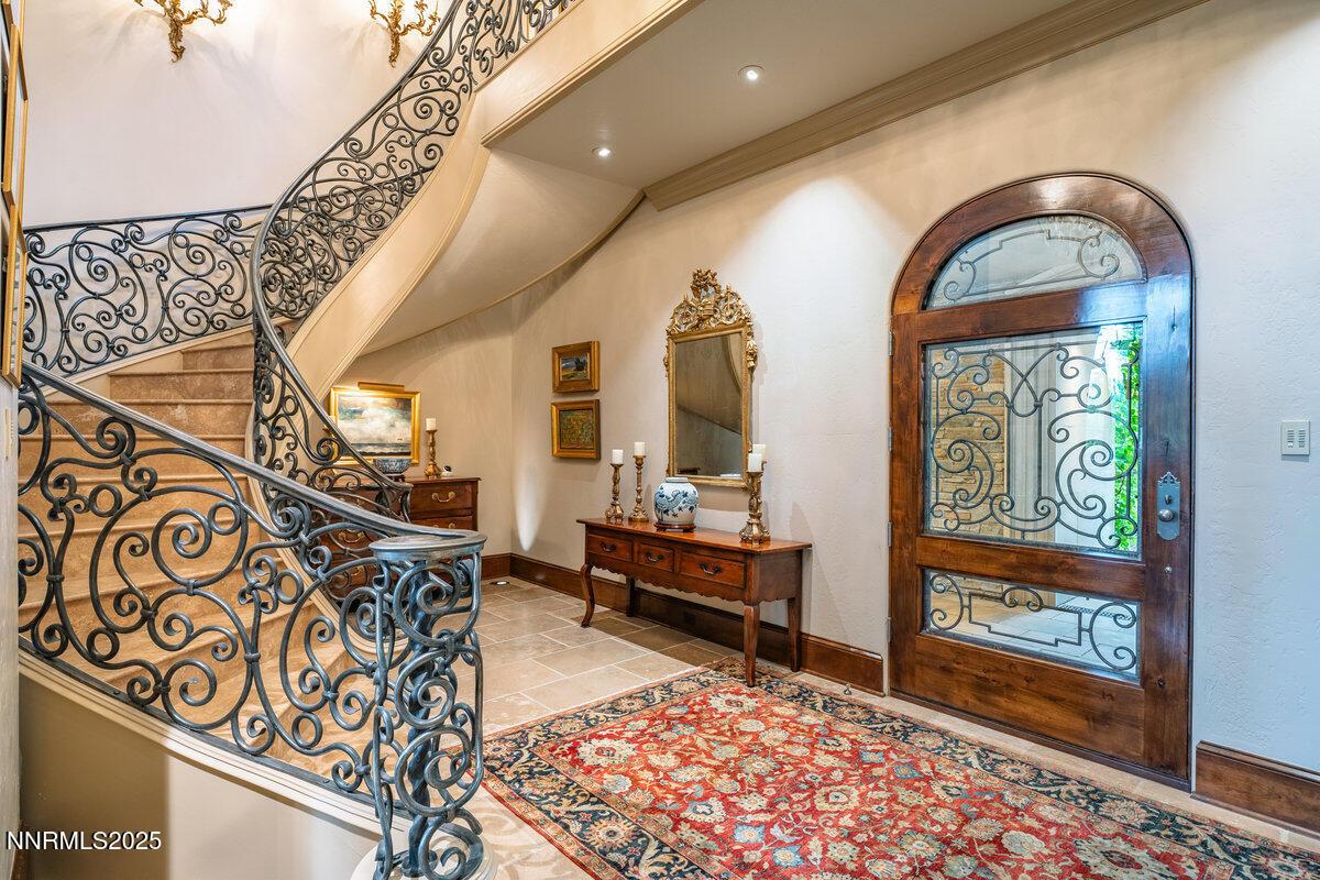 Image 3: 002_6025_lake_geneva-2_740