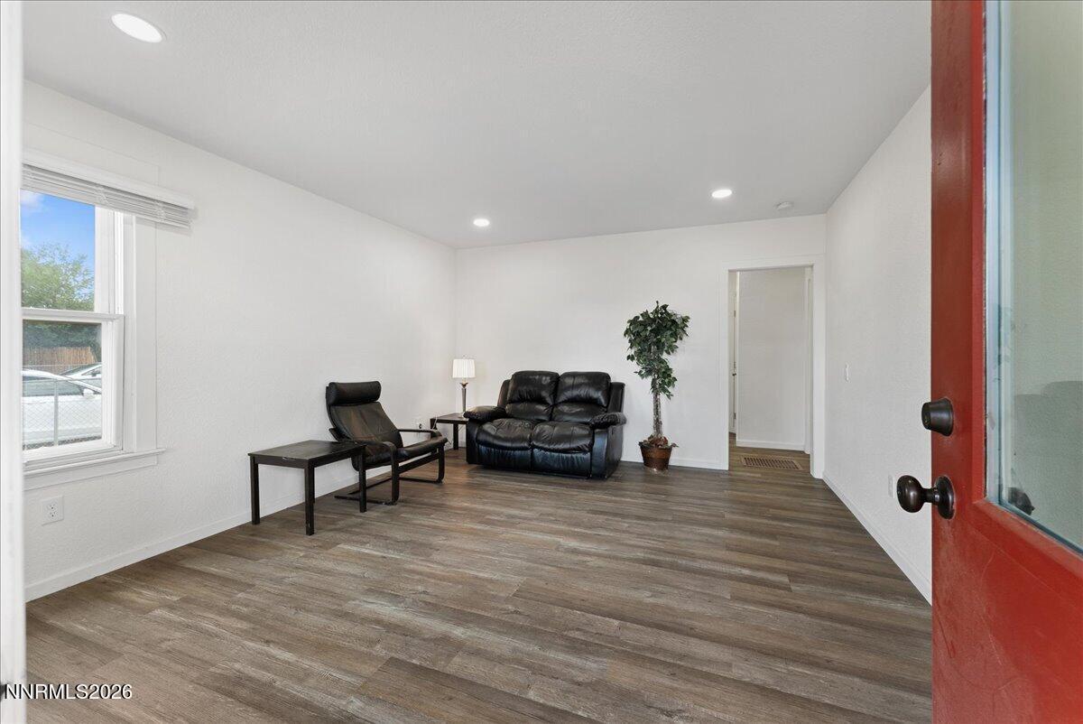 Image 3: 06-1848 F Street Sparks NV 89431 (6 of 3