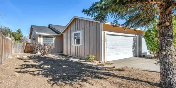 6735 Peppermint Drive