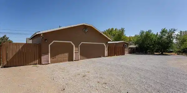 Image 4: 07-5640 Duclercque Way Sun Valley NV 894
