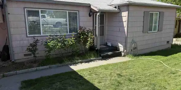 1702 Grandview Avenue
