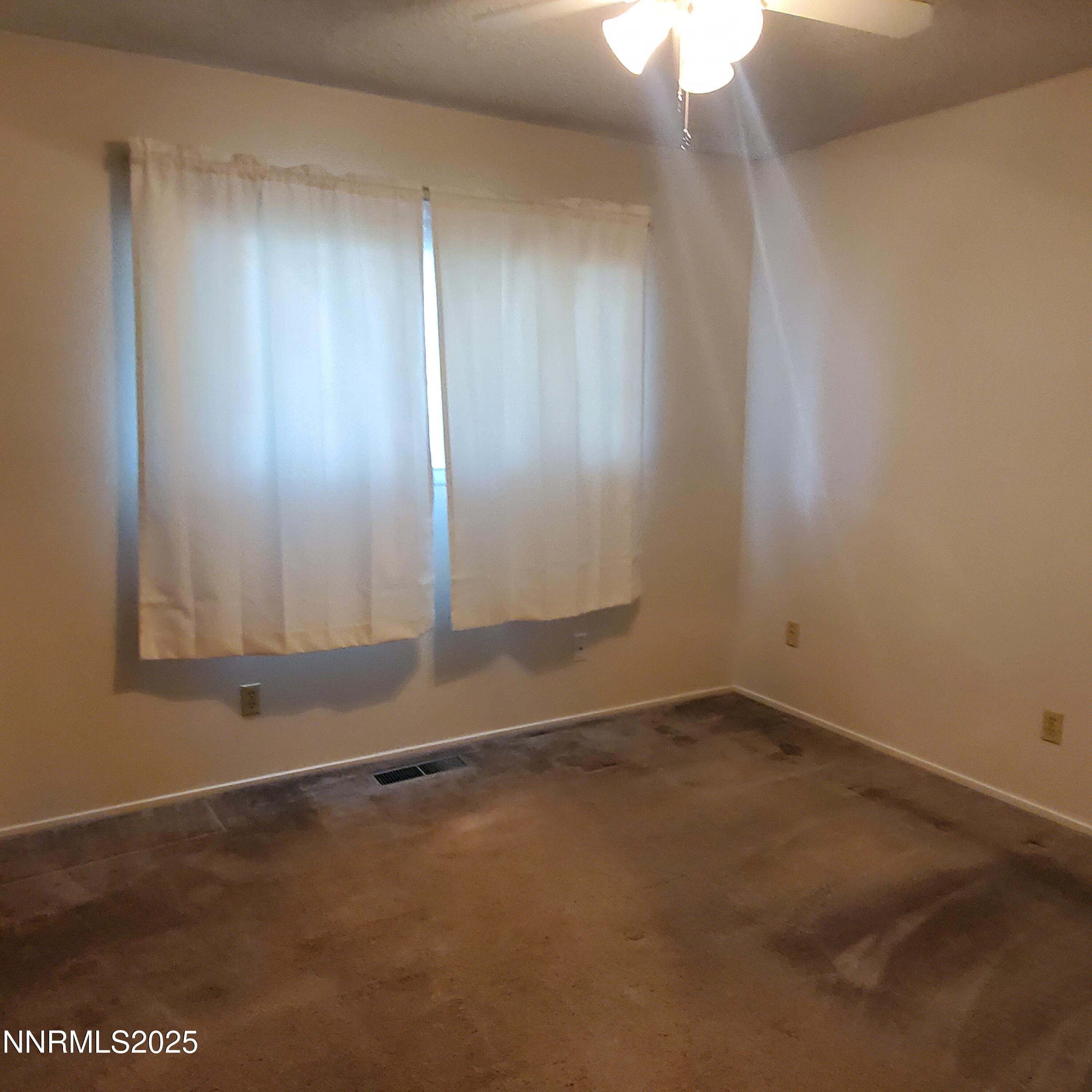 Image 4: 135 ash bedroom 2
