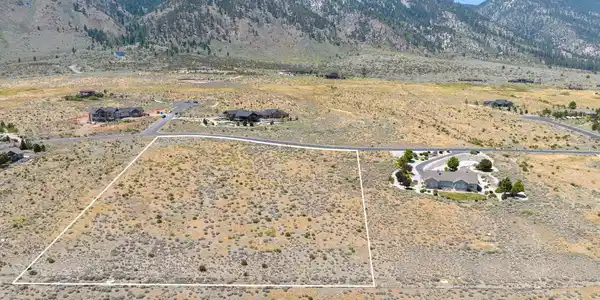 Image 2: 23-web-or-mls-DJI_20260804011035_0167_D