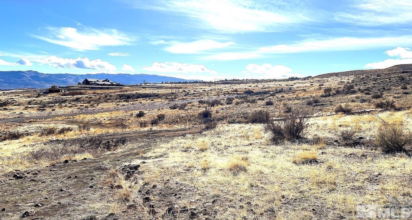 Image 2: Photo 2