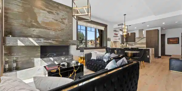 Image 2: 05-46 Beach Club Drive Unit 901 Statelin