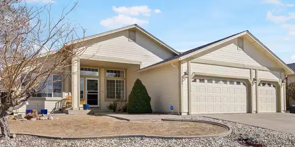 3480 University Green Drive