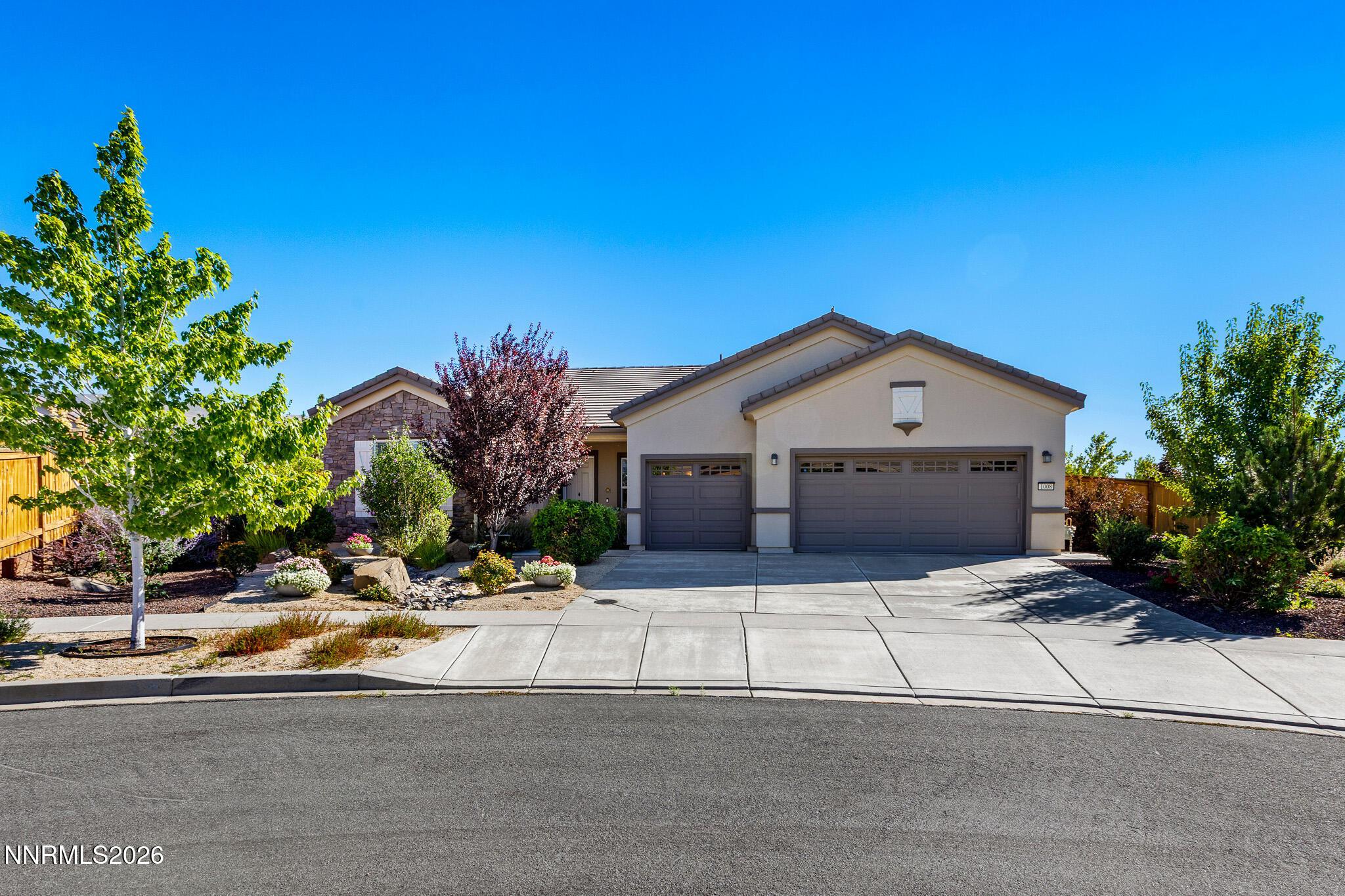 Image 2: Front of Home 3