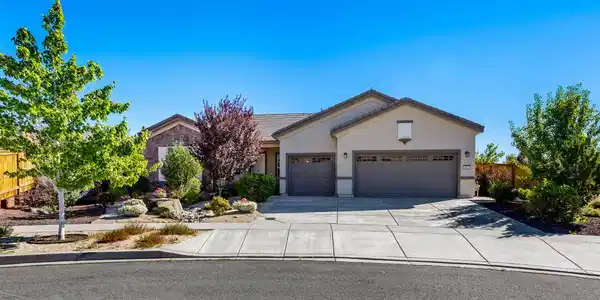 Image 2: Front of Home 3