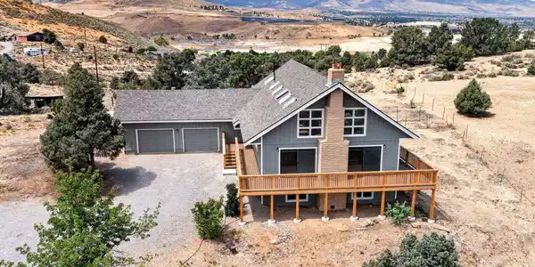 Image 3: 4-web-or-mls-007_DJI_20260811122250_0008