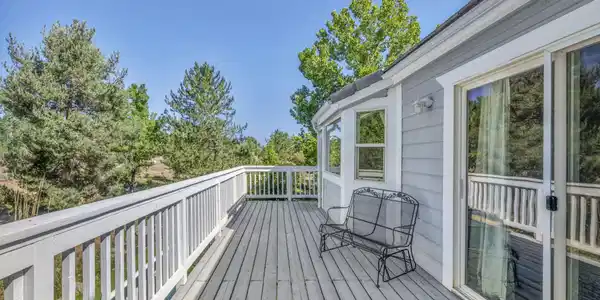 Image 3: 26-web-or-mls-857-lighthouse-ct