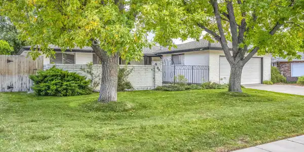 Image 3: 5-web-or-mls-604-w-long-st