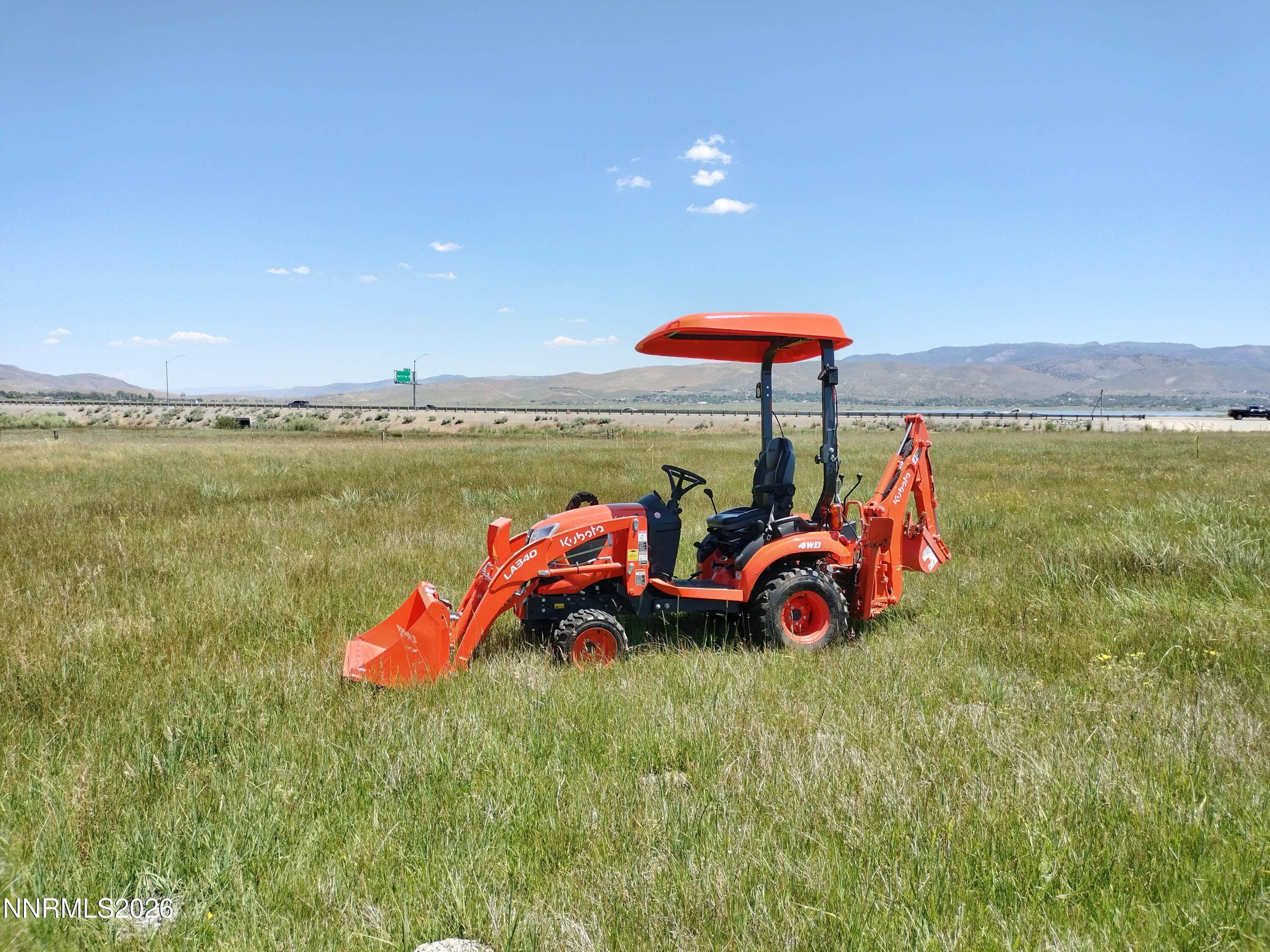 Image 3: tractor