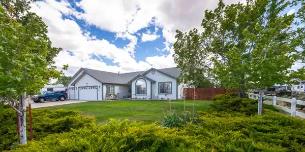 1239 E Appion Way