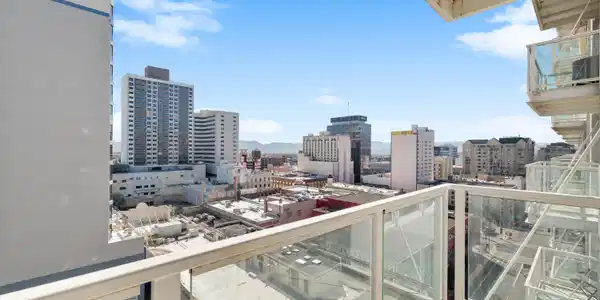 255 N Sierra Street