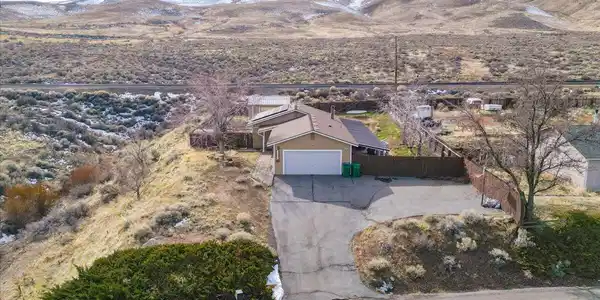 8290 Mohawk Lane