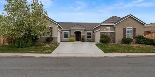 Image 3: 01-4708 Jacmel Ct-160