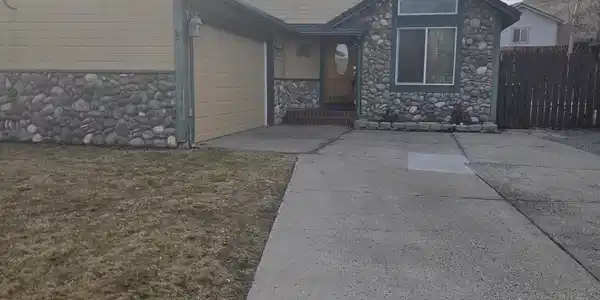 6985 Pah Rah Drive