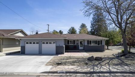 2201 Glenn Drive