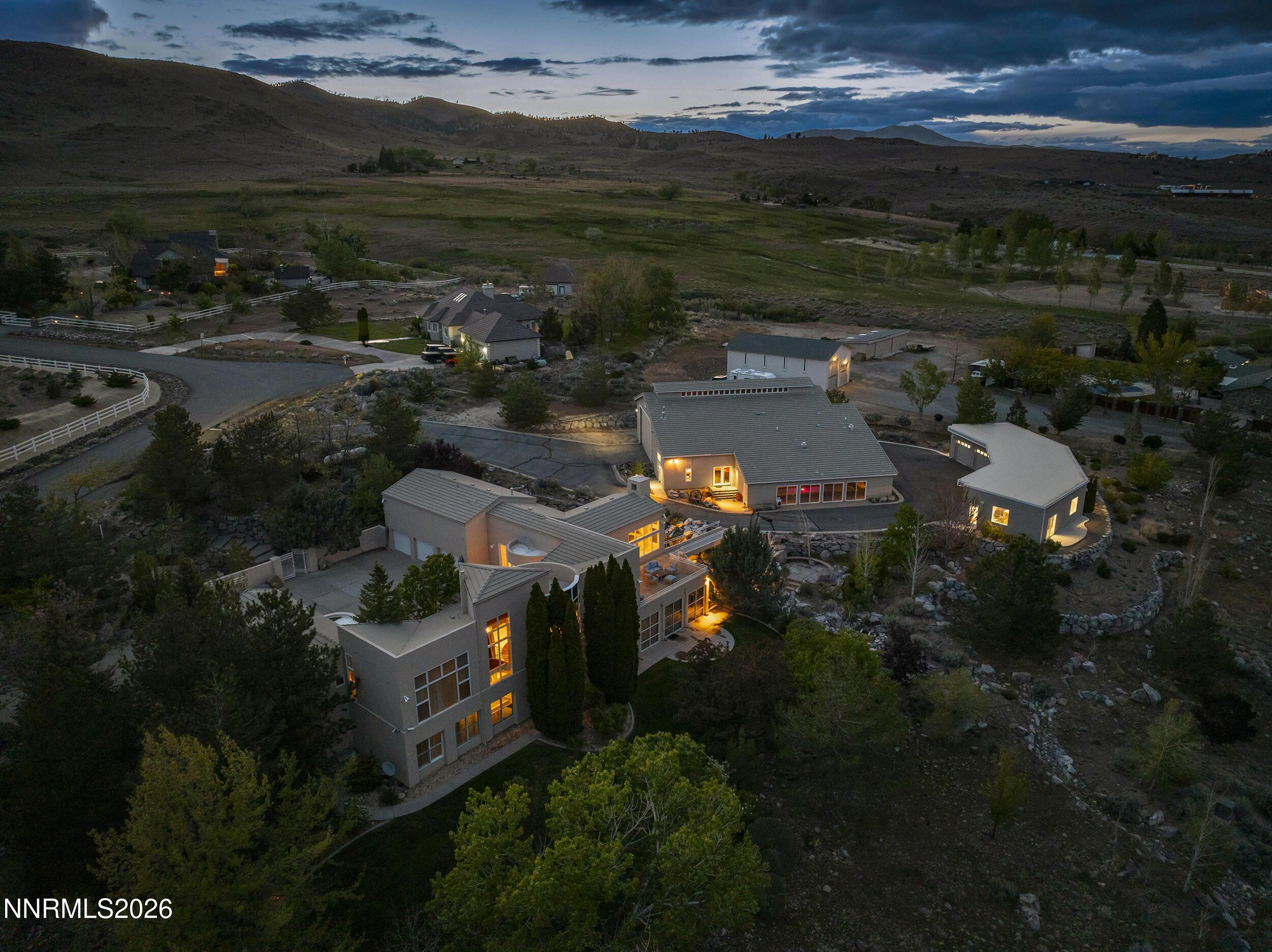 Image 2: 6-print-4-print-DJI_0838
