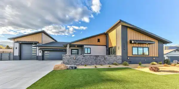 5375 Mountain Creek Court