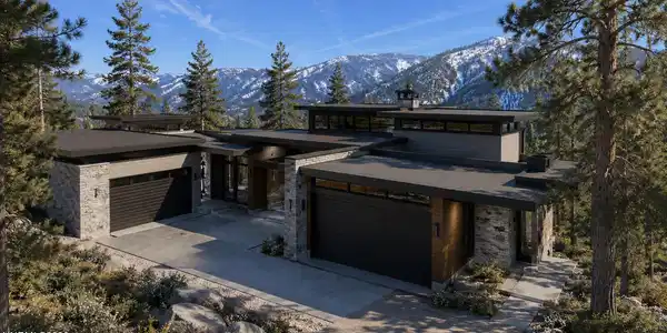 Image 2: Dream Home
