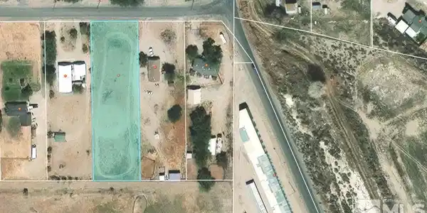 Image 4: Photo 4