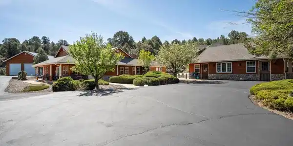 Image 4: 1931 Lousetown Road (15 of 61)