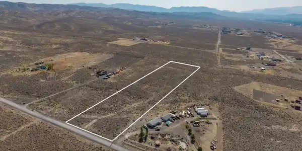 Image 2: 26-web-or-mls-1945 Gustafson Rd-2 lot li