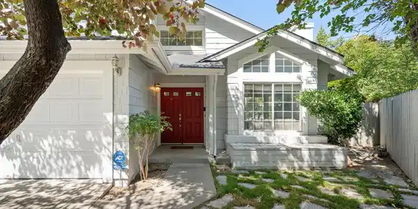 Image 2: 43-web-or-mls-A7408504