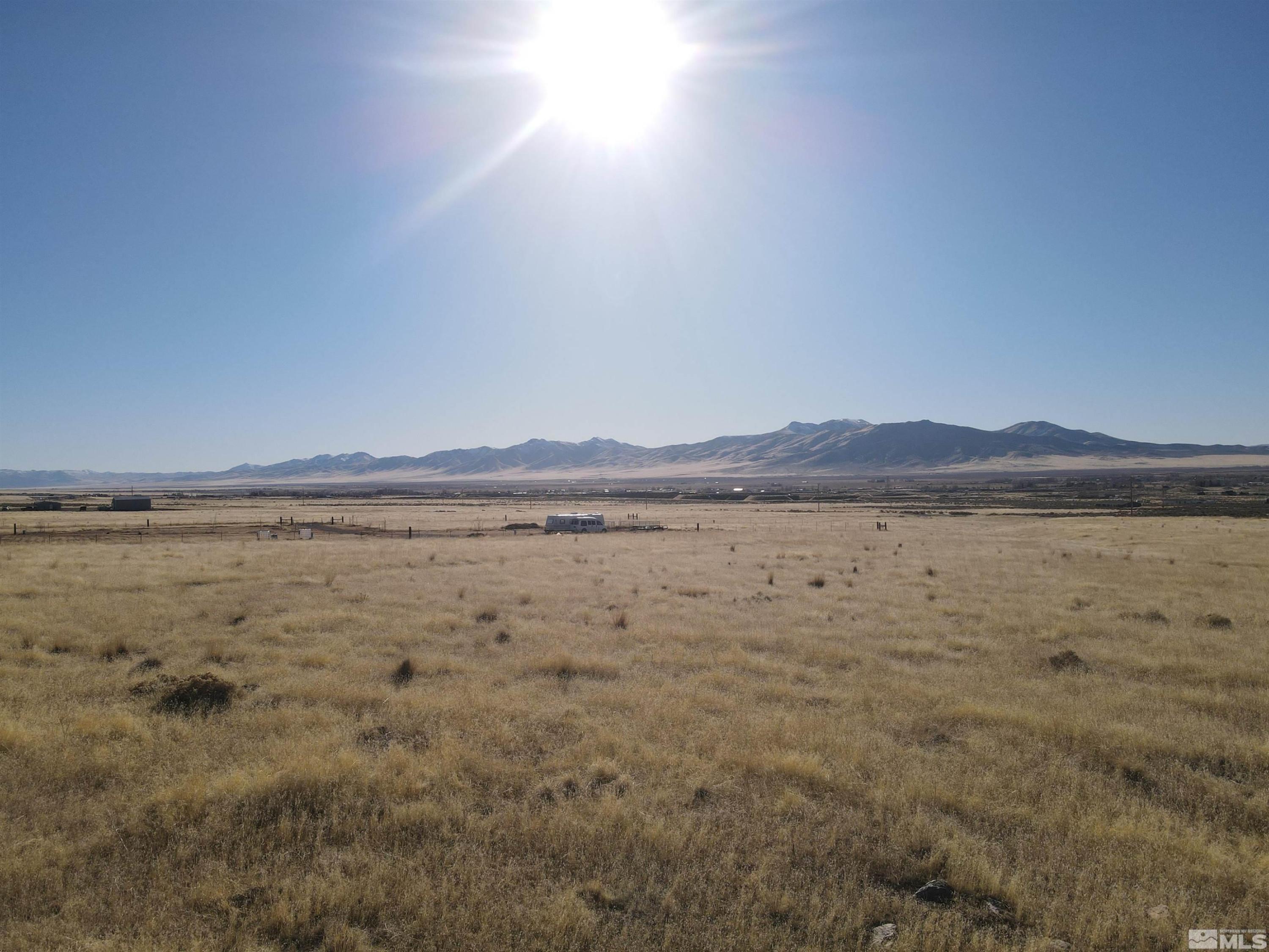 Image 3: Photo 3