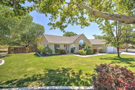 1160 Golden Park Way