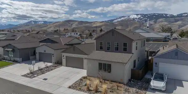 368 Porter Peak Drive