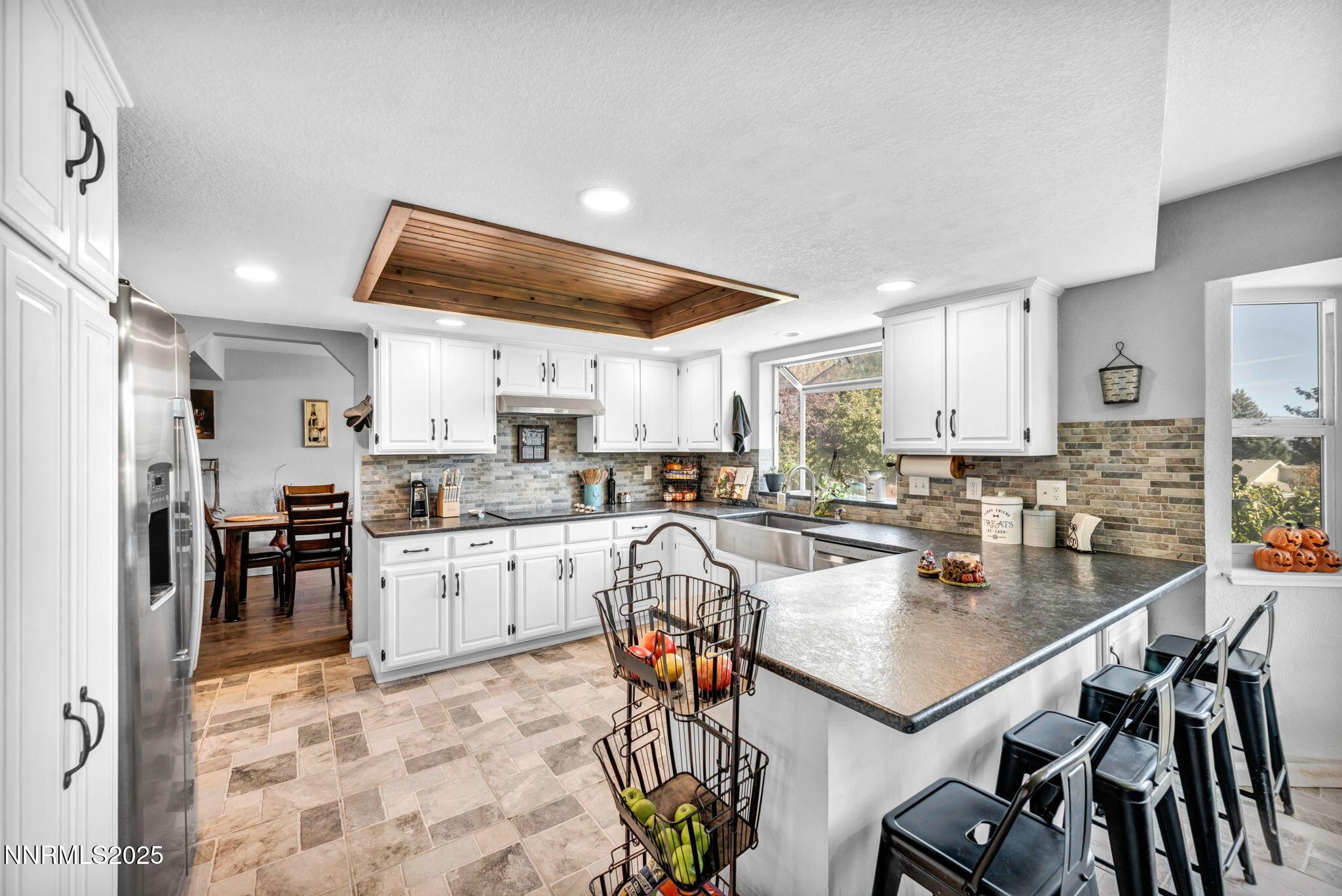 Image 2: 55-web-or-mls-3351-harvard-dr