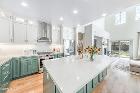 560 Connemaras Court