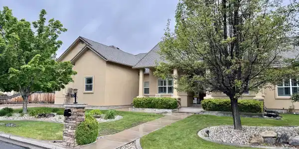 212 Riparian Way