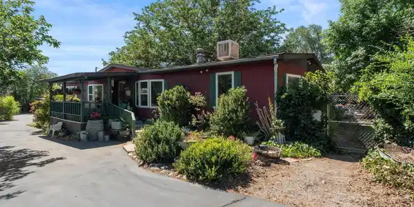 Image 3: 03-4692 W Leonesio Dr-102